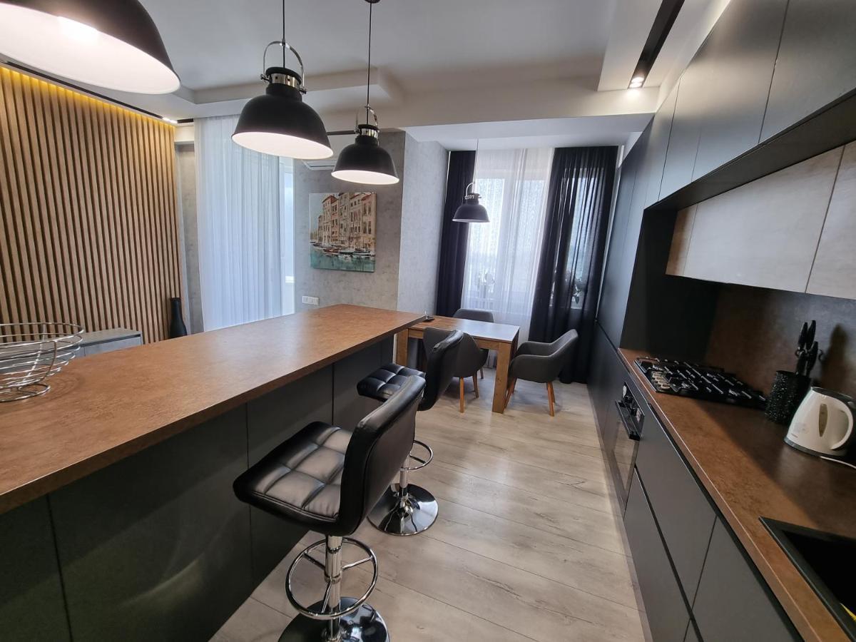 Diplomat The Best Ultra Central Apartaments Kişinev Dış mekan fotoğraf